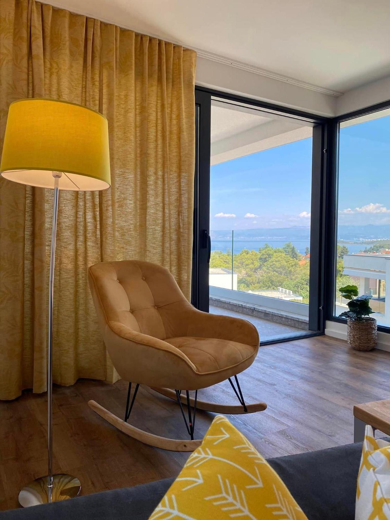 Villa Mirno More Apartments Malinska Exterior photo